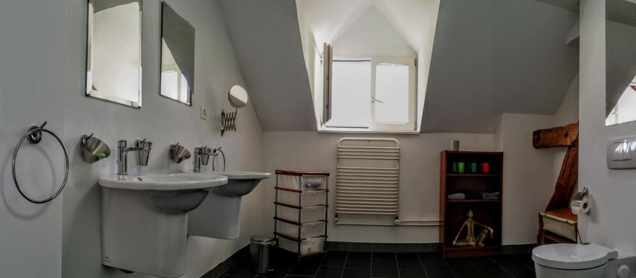 Rooms-Zimmer Neuhausen Am Rheinfall Εξωτερικό φωτογραφία